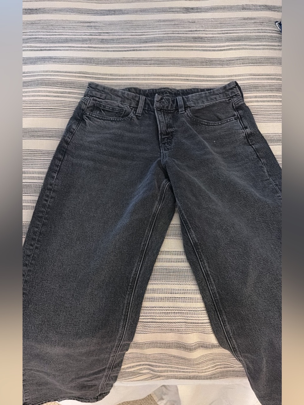 American Eagle Outfitters Washed Black Straight Jeans size 10